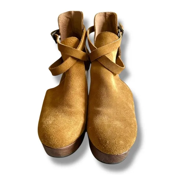 Free People Taupe Cedar Suede Buckle Platform Clogs Festival Boho Sz EU 39/9 US