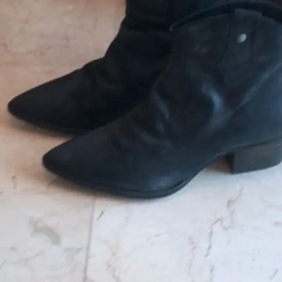 Free People Women’s Black Ankle Boots