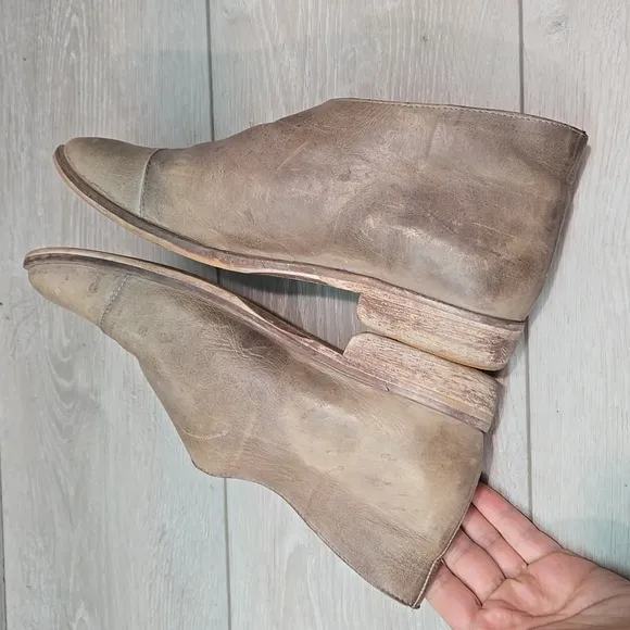 Free People Women's Side Cut Leather Pounted Shoes Boots Sz 38/7-7.5