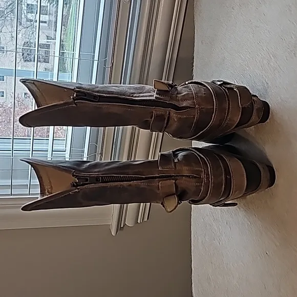 Freebird by Steven Distressed Leather Boots with Decorative Belts size 8