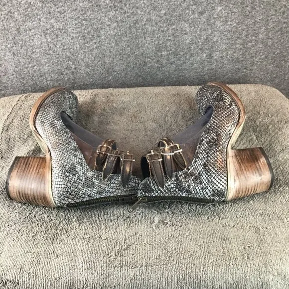 Freebird by Steven Randi Style Zip Closure Snakeprint Shoes Sz 7 in Gray/Brown