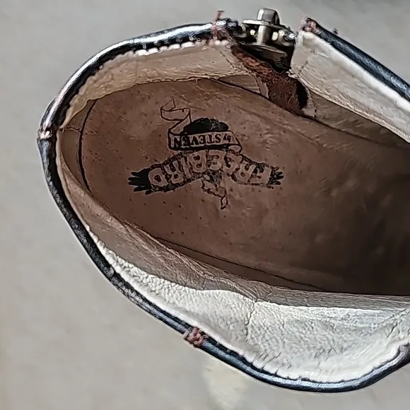 Freebird Detroit Ankle Boots Size 8