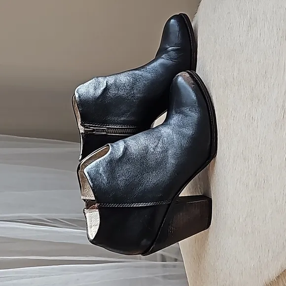 Freebird Detroit Ankle Boots Size 8