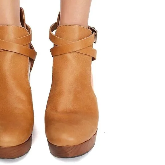 Free People Wooden Leather Cedar Clog Tan $178