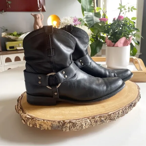 Frye Black Leather Ankle Harness Boots | Size 8