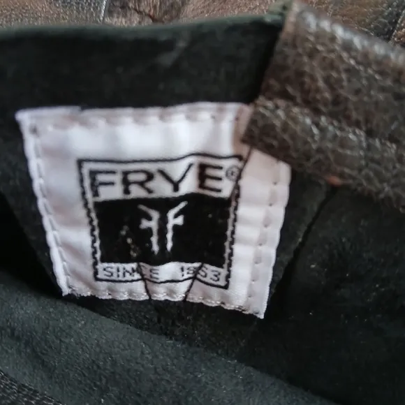 Frye Boots Italian Leather Antiqued Metallic Hardware Rounded Toe Rubber Soles