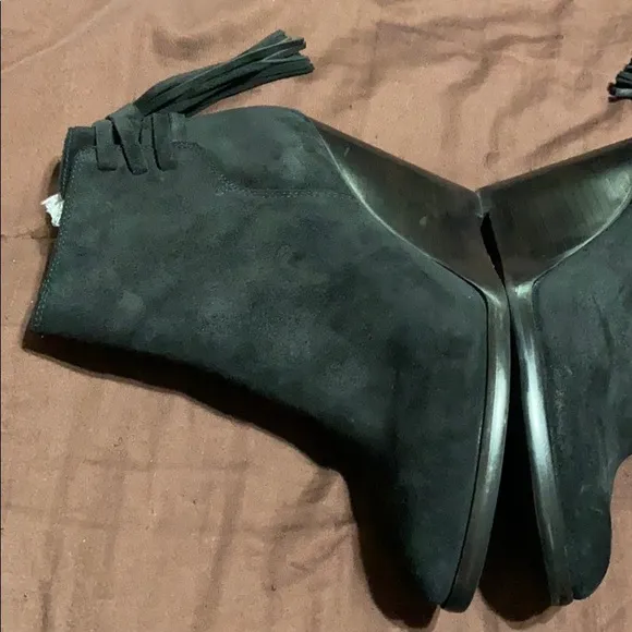 Frye Brand. EUC!