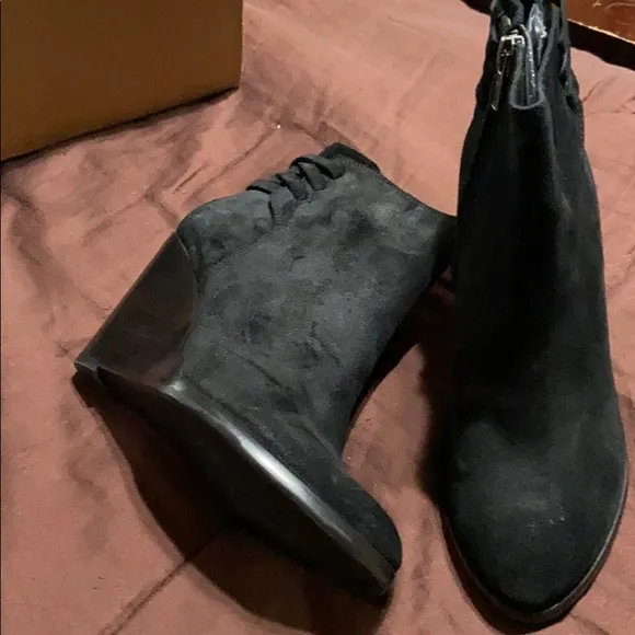 Frye Brand. EUC!