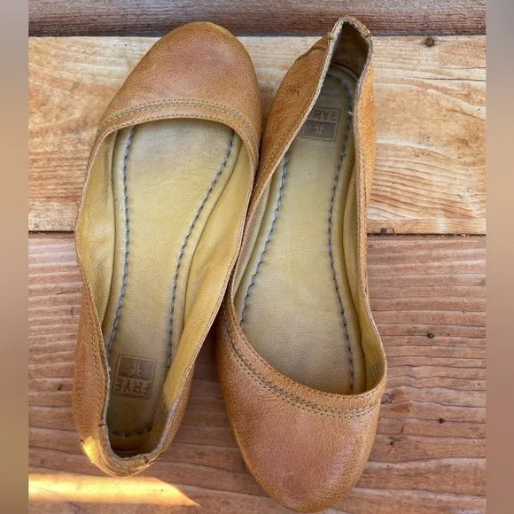 Frye Carson Ballet Flat Cognac Brown Leather Shoes