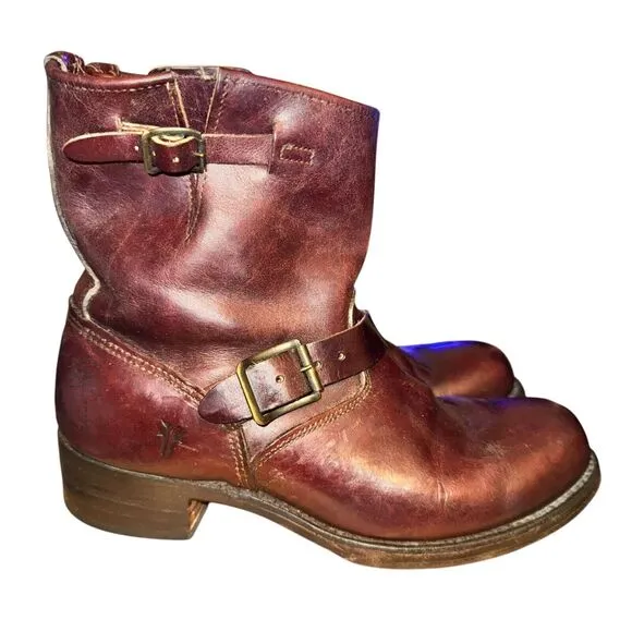 Frye Engineer 8R Motorcycle Boots Women's Size 9.5 M Dark Brown Leather Buckles