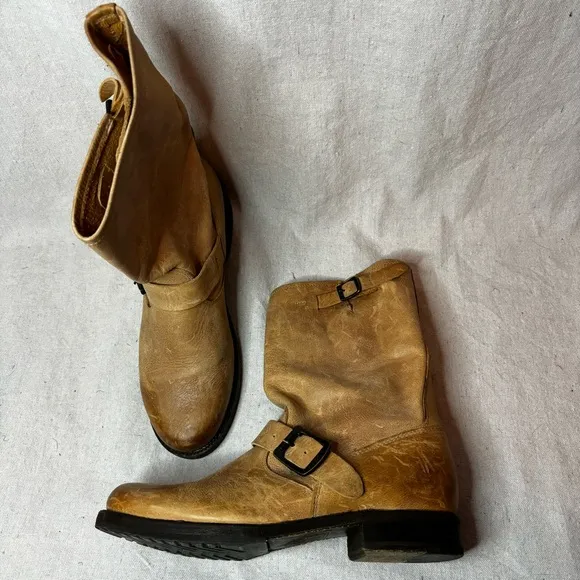 Frye leather ankle boots size 9.5