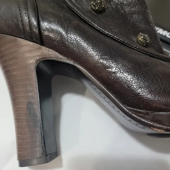 Frye Matilda Button Boots Victorian 4&quot; Heel Bohemian Steam Punk Sexy Size 9