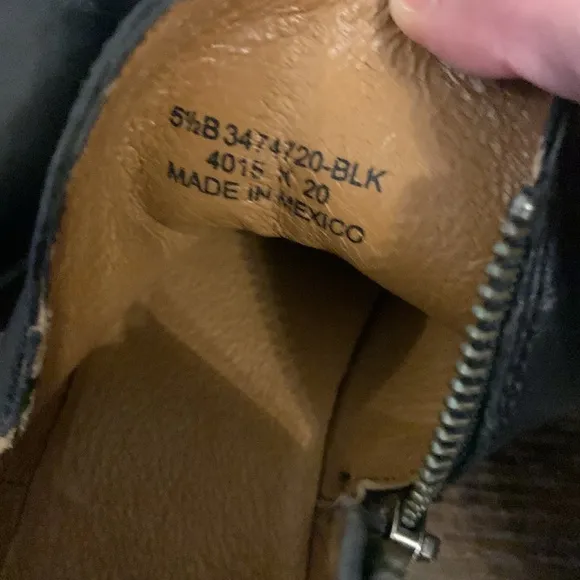 Frye Melissa Shootie ankle boots in black leather Size 5.5
