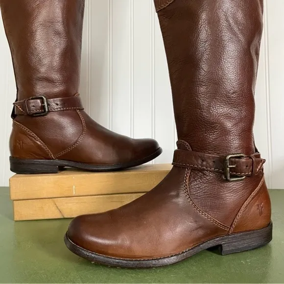 Frye PHILLIP Riding Boots in Cognac Pebbled Leather