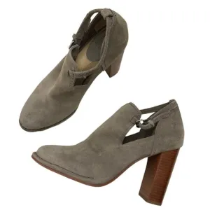 Frye Size 9.5 Suede Shoes 4  Block Heel Gray Ankle Strap Almond Toe Womens Heels