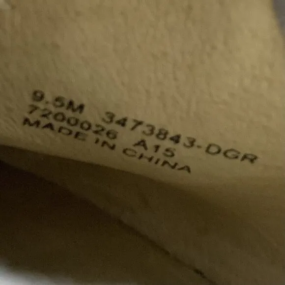 Frye Size 9.5 Suede Shoes 4  Block Heel Gray Ankle Strap Almond Toe Womens Heels