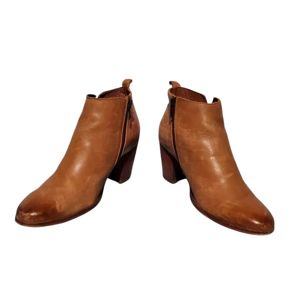 Frye Tan Leather Zip-Up Riding Ankle Booties Boots Women's Size 7.5B