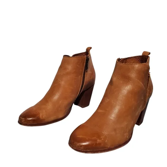 Frye Tan Leather Zip-Up Riding Ankle Booties Boots Women's Size 7.5B