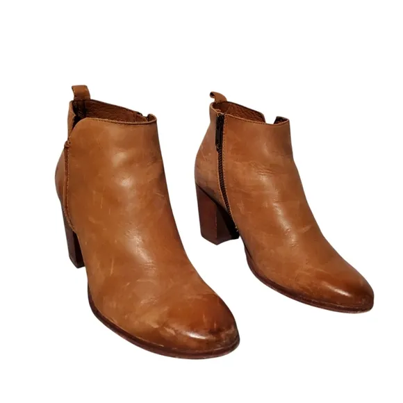 Frye Tan Leather Zip-Up Riding Ankle Booties Boots Women's Size 7.5B