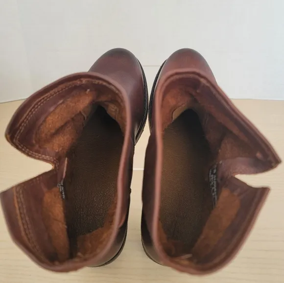 Frye Veronica Distressed Leather Brown Motorcycle Buckled Short Bootie Size 8B