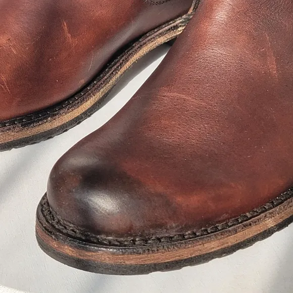 Frye Veronica Distressed Leather Brown Motorcycle Buckled Short Bootie Size 8B