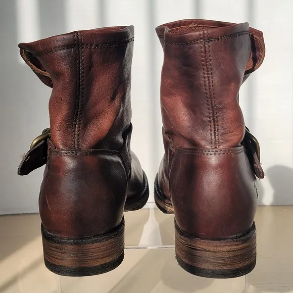 Frye Veronica Distressed Leather Brown Motorcycle Buckled Short Bootie Size 8B