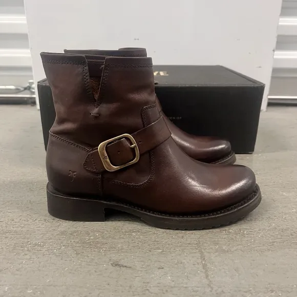Frye Veronica Short Women's Size 6 Tan Motorcycle Riding Boots Equestrian