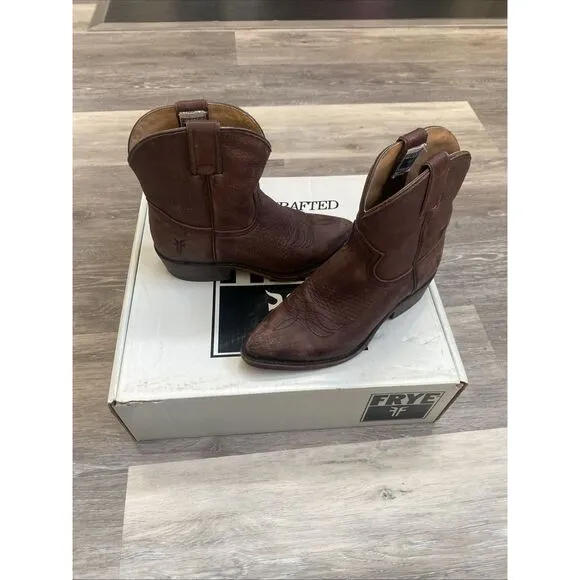 FRYE Womens 6 B Brown Distressed Leather 7&quot; Cowboy Ankle Fashion Boots Bootie