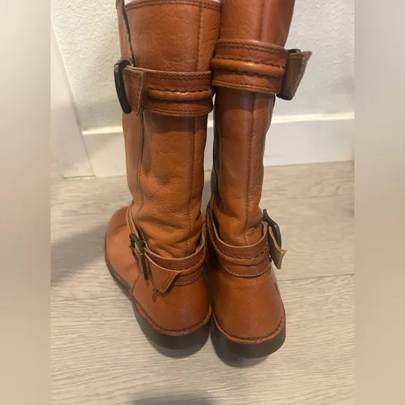 FRYE Womens Motorcycle Biker Engineer Buckle Brown Boots Size 6 B