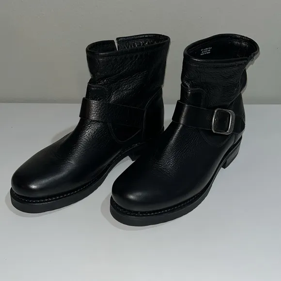 Frye Women’s Veronica Flex Black Leather Bootie Sz 6 Buckle Motorcycle Modern