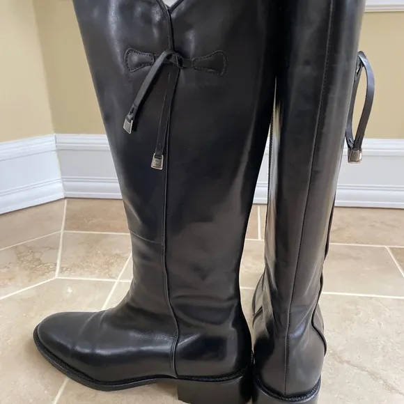 Gaia D’Este boots 40 tall High zipper EUC STACKED LOW rubber HEEL leather Italy
