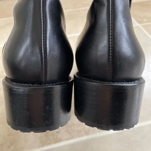 Gaia D’Este boots 40 tall High zipper EUC STACKED LOW rubber HEEL leather Italy