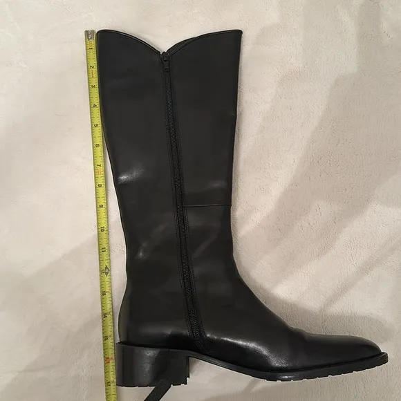 Gaia D’Este boots 40 tall High zipper EUC STACKED LOW rubber HEEL leather Italy