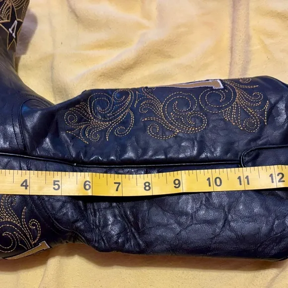Gameday Elegant Black leather and Gold embroidery Vanderbilt Cowboy Boots 11