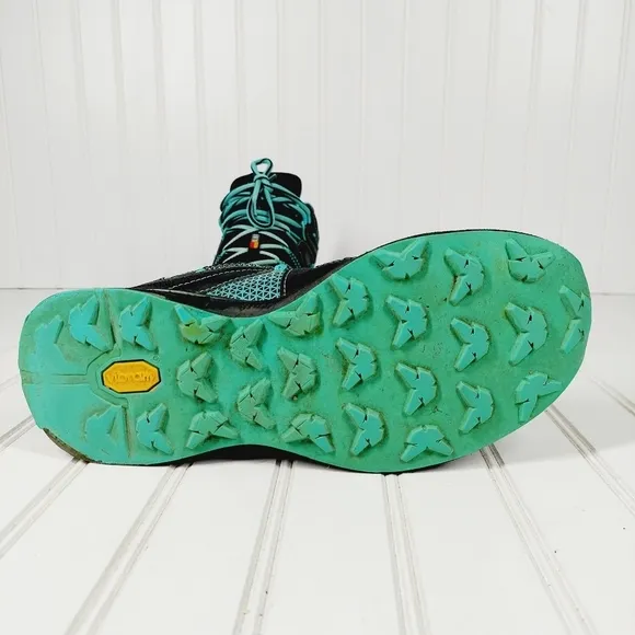 Garmont 9.81 Trail Pro III GTX (Women's) Hiking Shoes F771