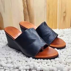 GENTLE SOLES # GABE OLICOUS BLACK LEATHER CLOGS ¤VERY NICE¤ LADIES SIZE 8.5 🔥