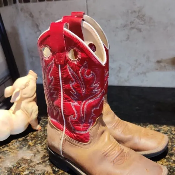 Girls Cowgirl Boots, Size 10