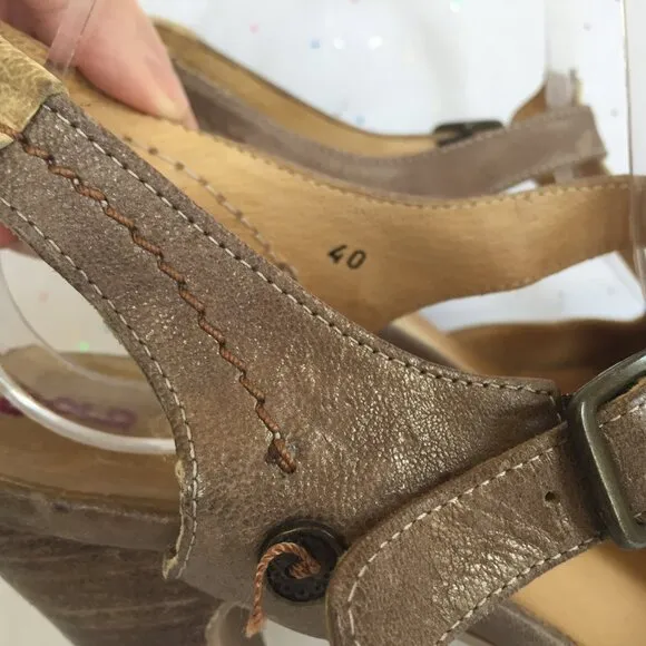 Gold button Taupe Brown Metallic Leather T Strap Pumps - Size 40.  US 9