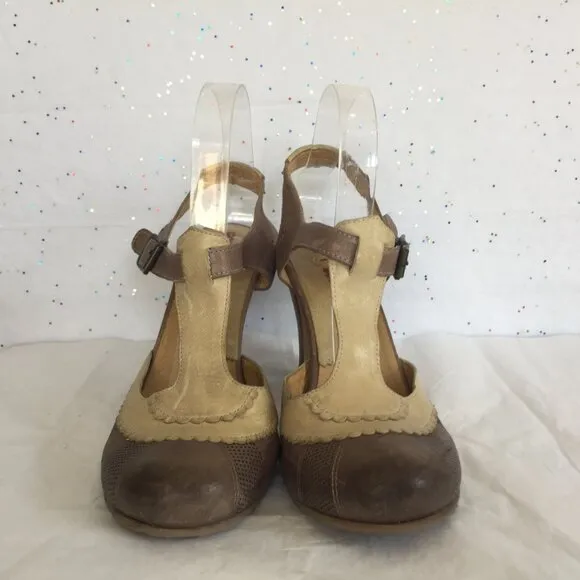 Gold button Taupe Brown Metallic Leather T Strap Pumps - Size 40.  US 9
