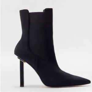 Good American Neoprene Black High KickstandBooties NWT