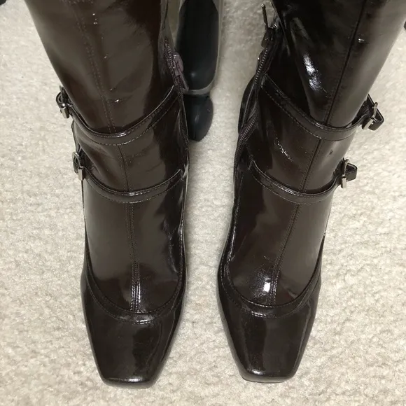 Gorgeous Wet Look Mid-calf Boots