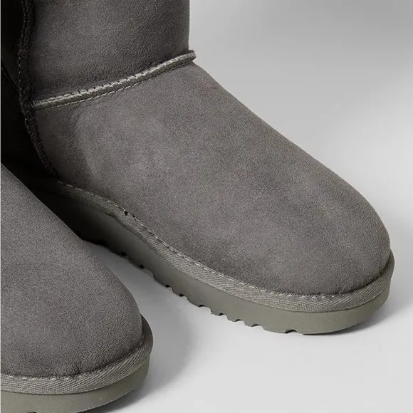 GUC Uggs Women’s Winter Gray Suede Boots with Corduroy Bows Fleece Lined Ankle