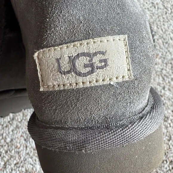 GUC Uggs Women’s Winter Gray Suede Boots with Corduroy Bows Fleece Lined Ankle