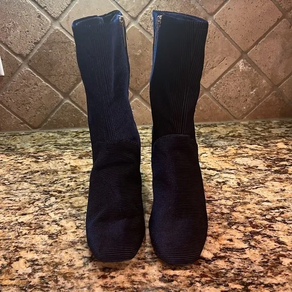 H by Halston Kandi Blue Corduroy Ankle Boots Size 6 NEW