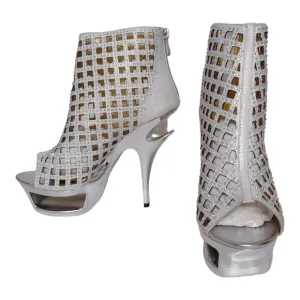 HADARI White Platform Ankle Boots Stiletto Bedazzle Bridal Clubbing Heels Size 9