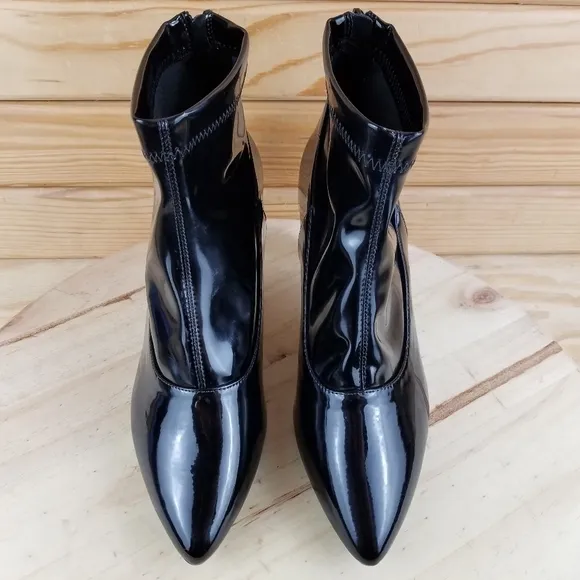Halston MUMBAI Black Vegan Leather Ankle Boots Booties Heeled Back Zip Women's 9