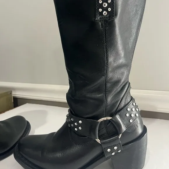 Harley Davidson Black Leather Boots Rhinestone Studded Zip Heeled Women’s 7.5
