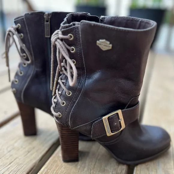 HARLEY DAVIDSON LADIES SIZE 6 LEATHER BOOTS GORGEOUS BROWNIE BROWN GENTLY USED