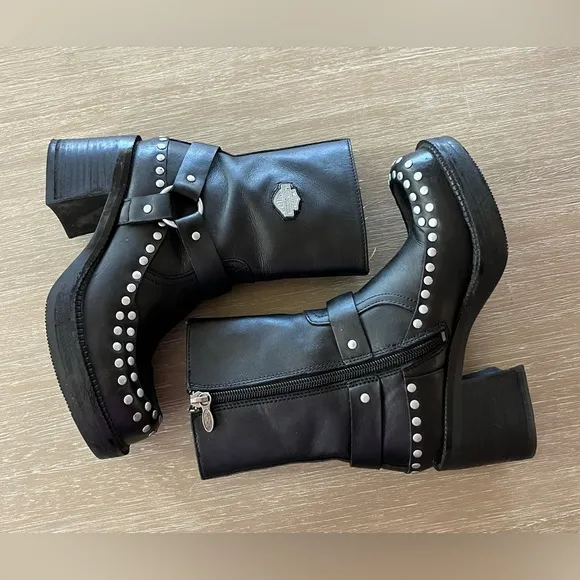 Harley Davidson Women's Studded Leather Motorcycle Boots Size 5 (US) #84227