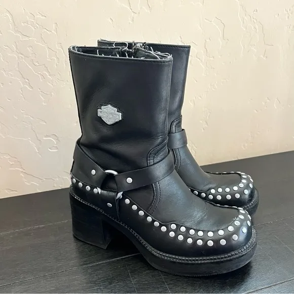 Harley Davidson Women's Studded Leather Motorcycle Boots Size 5 (US) #84227